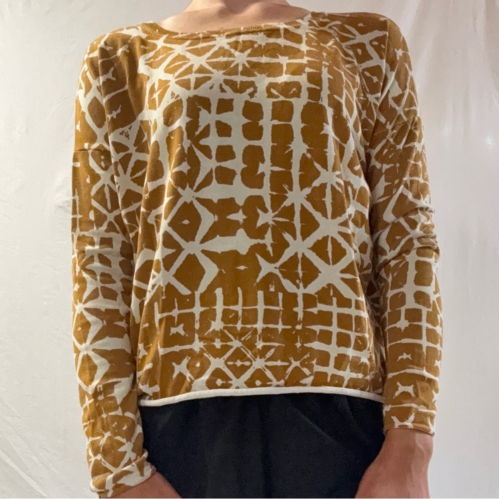 Women’s Mustard Patterned Long-Sleeve Top